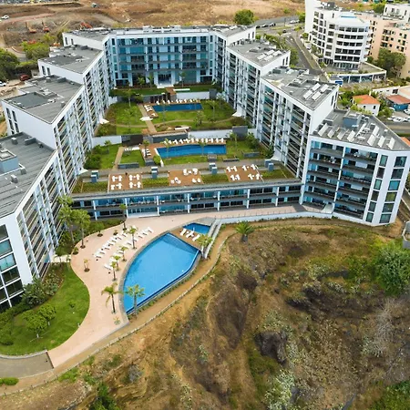 Royal Sea View-2bedroom-ac-1 Min Walk Restaurants Supermk فونشال