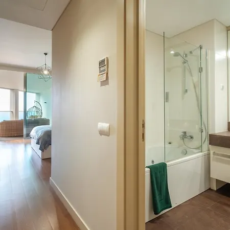 Apartment Royal Sea View-2bedroom-ac-1 Min Walk Restaurants Supermk Funchal (Madeira)